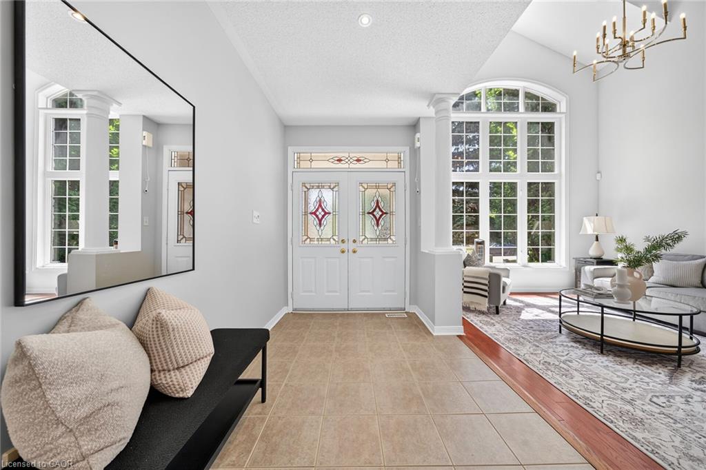 2203 Turnberry Road Property Photo 3
