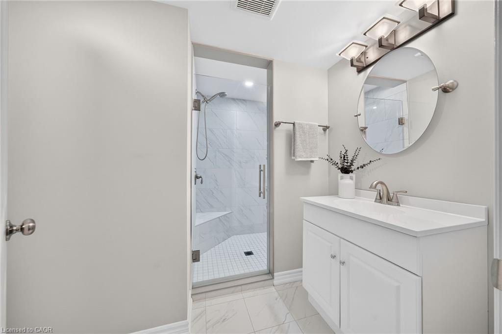 2203 Turnberry Road Property Photo 39