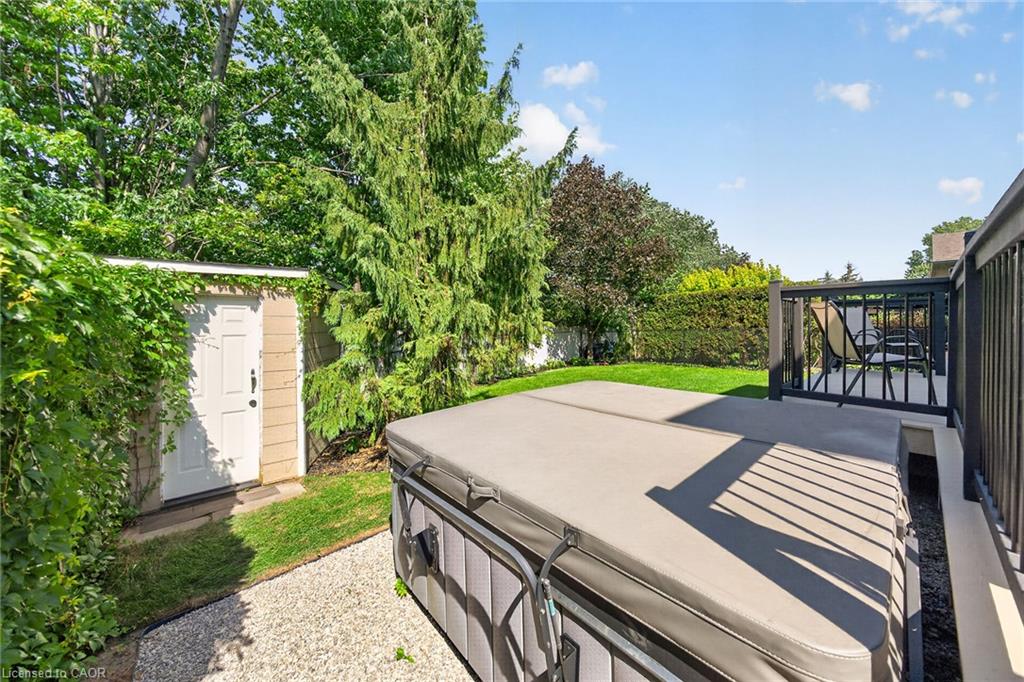 2203 Turnberry Road Property Photo 47