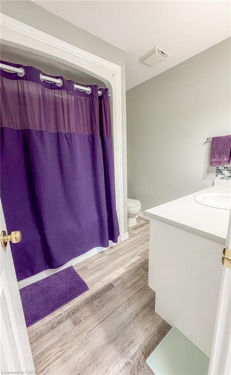 652 Salisbury Avenue Property Photo 12