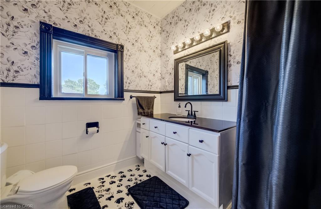 290 Turnberry Street Property Photo 33
