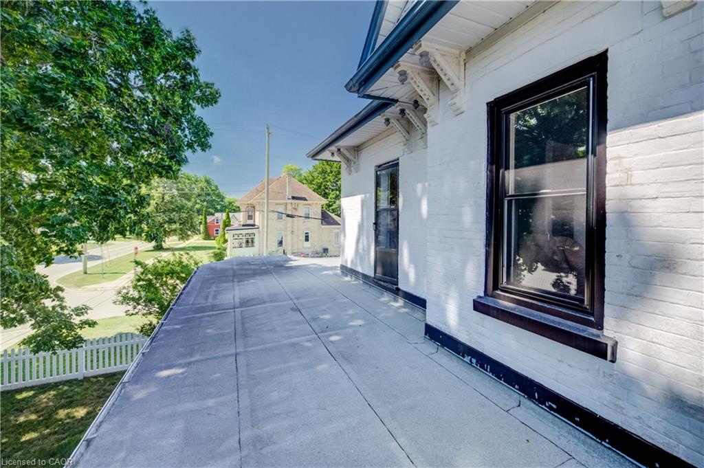 290 Turnberry Street Property Photo 35