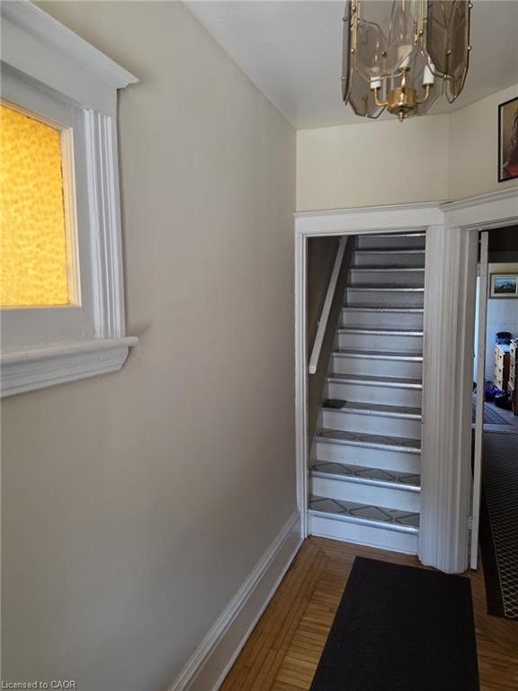 44 Arthur Avenue N Property Photo 4