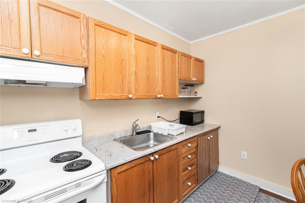 44 Arthur Avenue N Property Photo 10