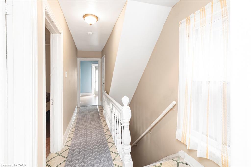 44 Arthur Avenue N Property Photo 13
