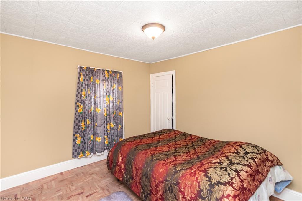 44 Arthur Avenue N Property Photo 15
