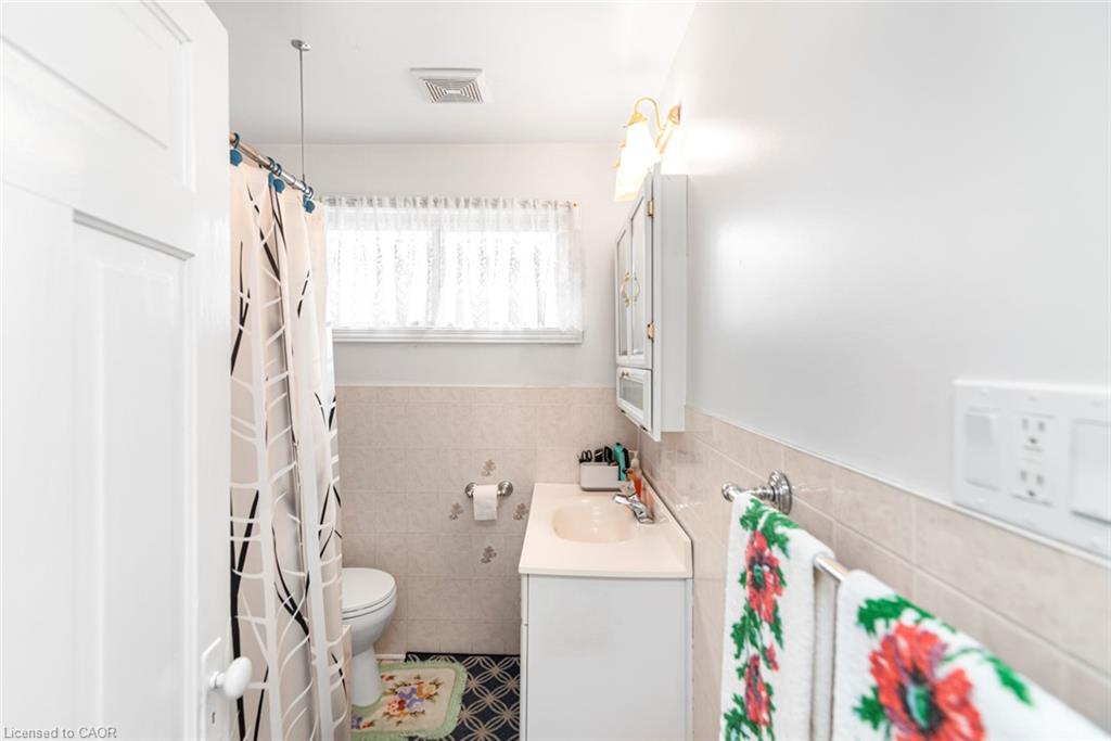 44 Arthur Avenue N Property Photo 20