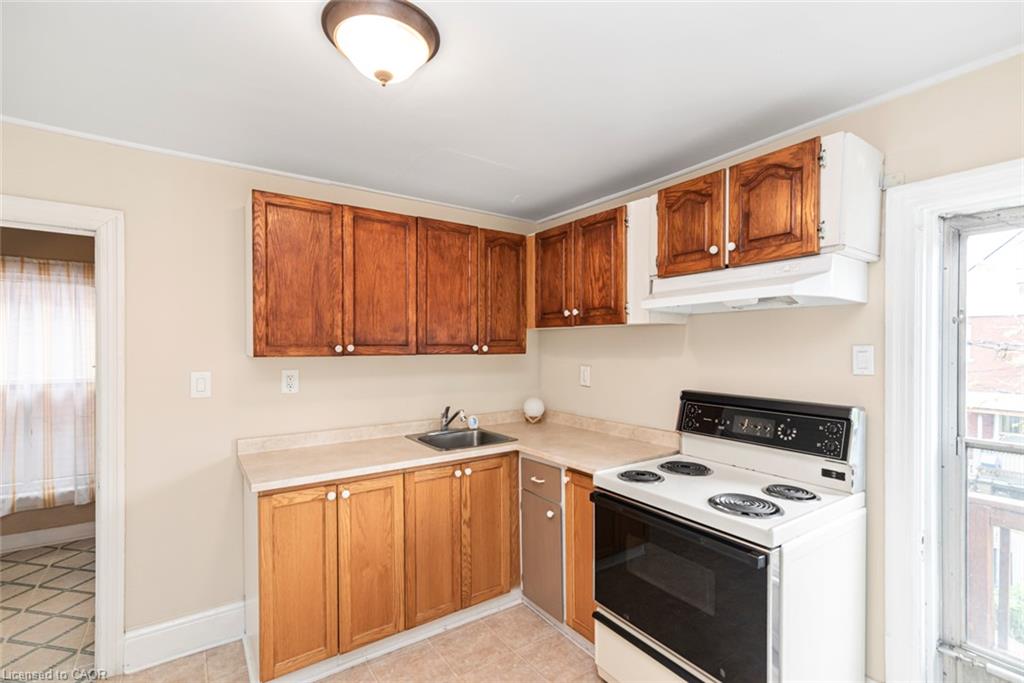 44 Arthur Avenue N Property Photo 21