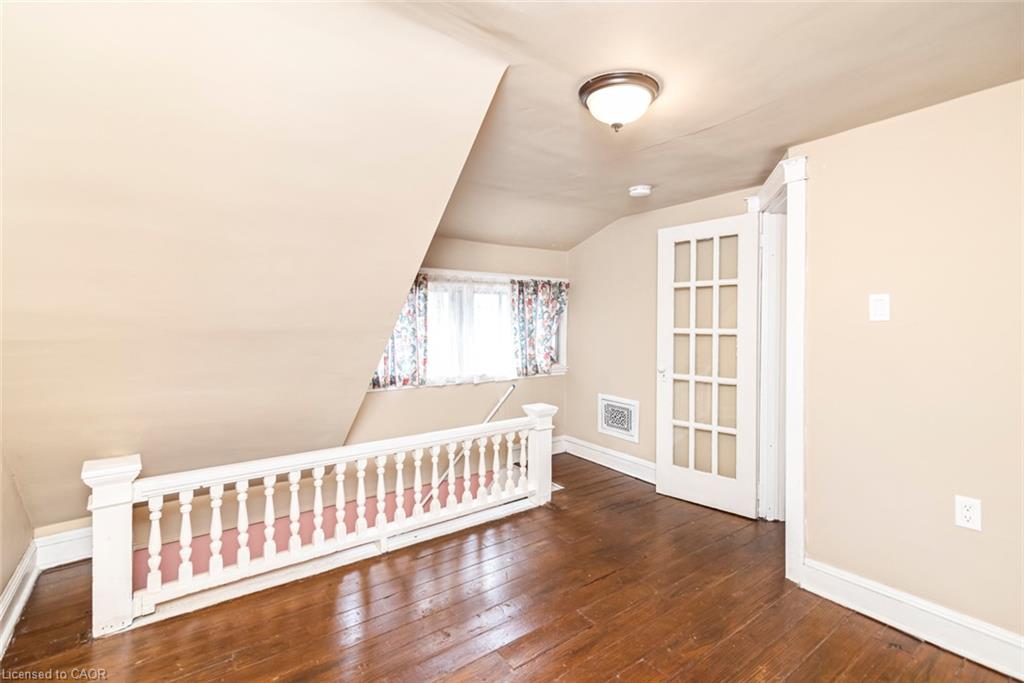 44 Arthur Avenue N Property Photo 30