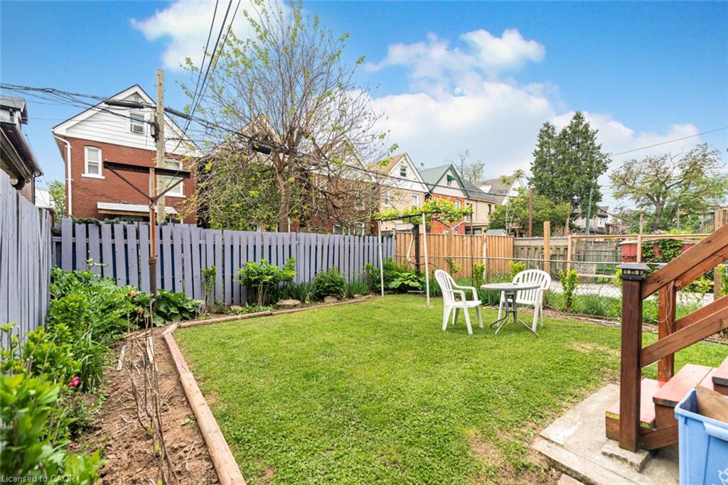 44 Arthur Avenue N Property Photo 36