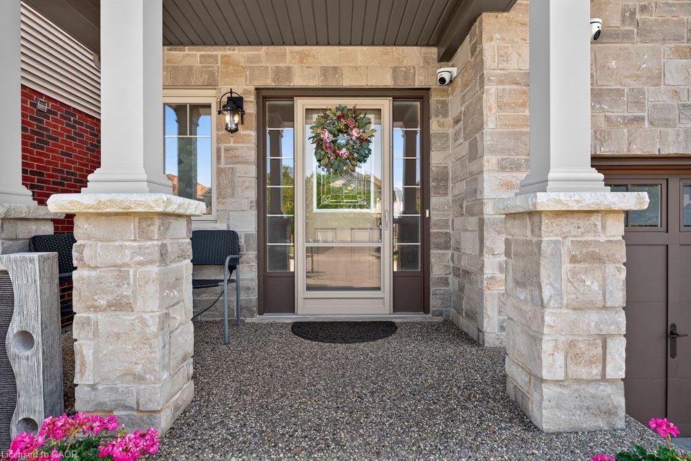 273 Festival Way Property Photo 6