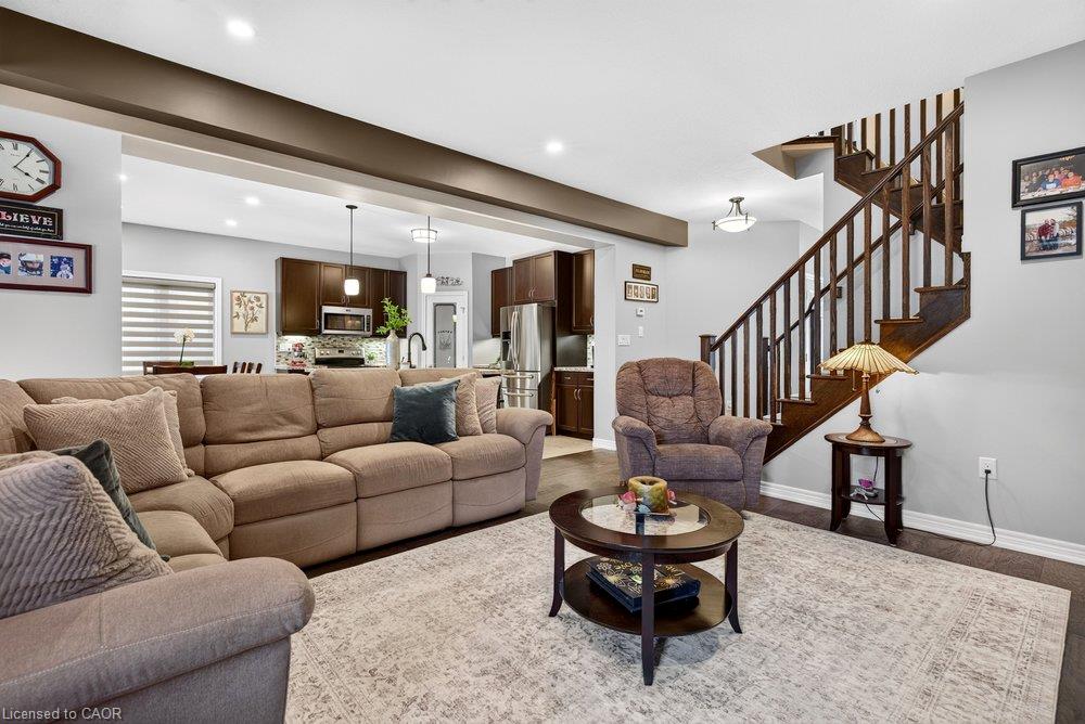 273 Festival Way Property Photo 9