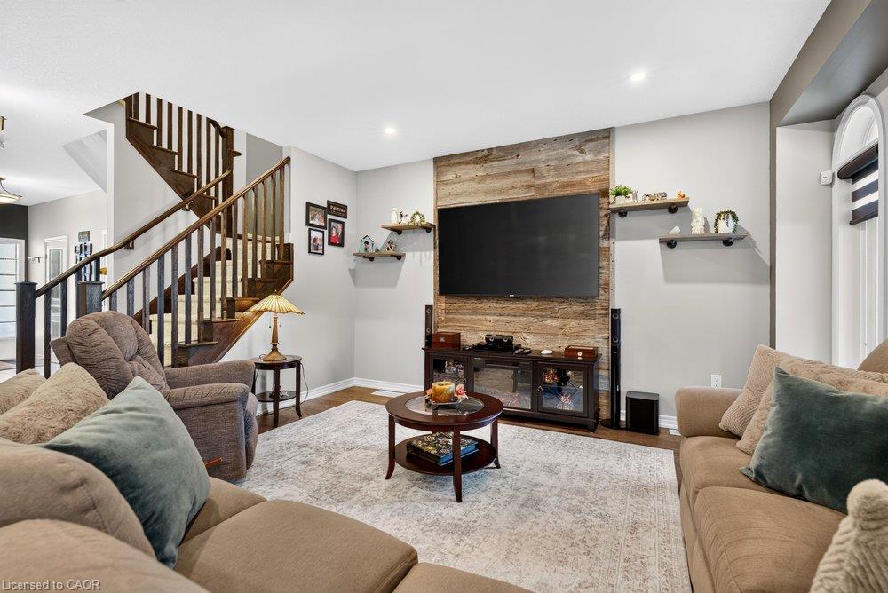 273 Festival Way Property Photo 10