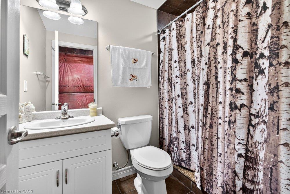 273 Festival Way Property Photo 32