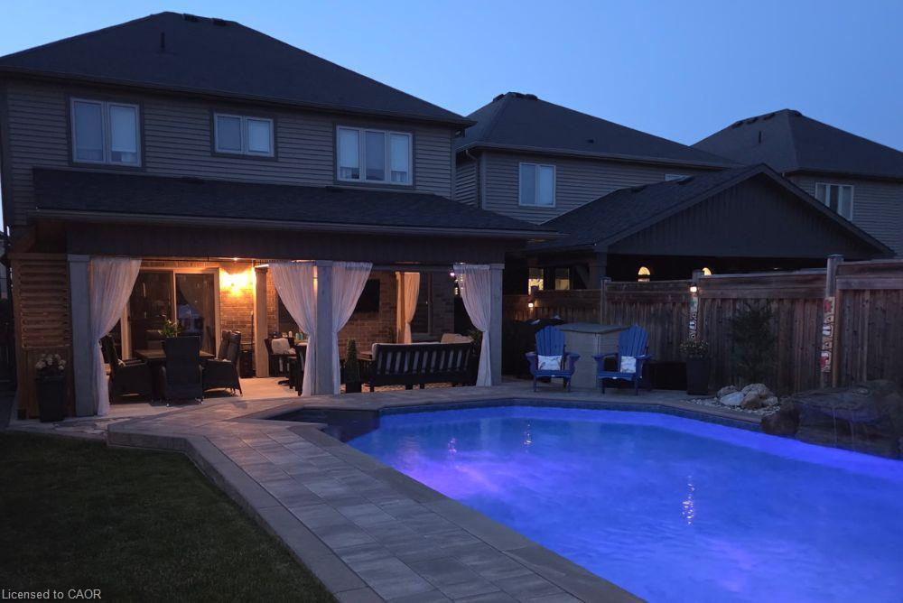273 Festival Way Property Photo 33