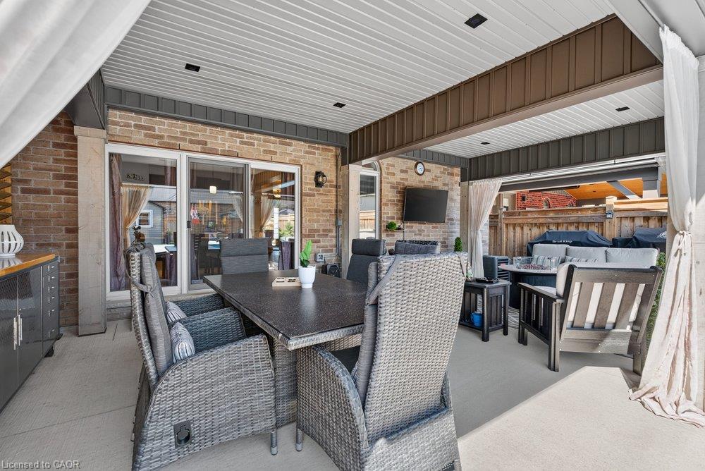 273 Festival Way Property Photo 37