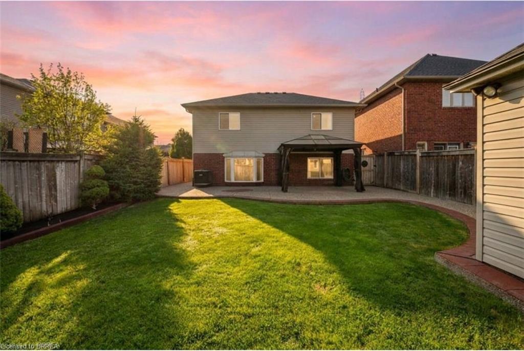51 Sundance Crescent Property Photo 21