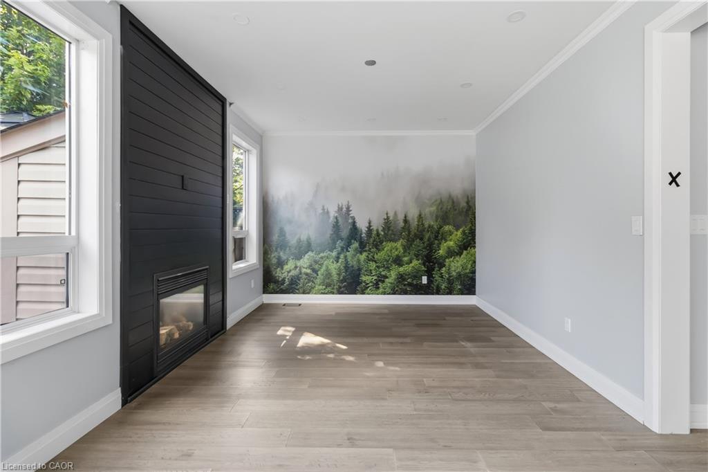 930 Lancaster Boulevard Property Photo 8