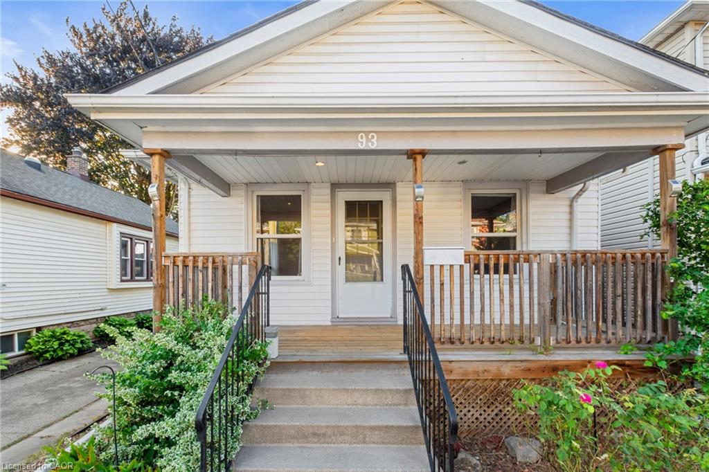 93 Sherwood Avenue Property Photo 3
