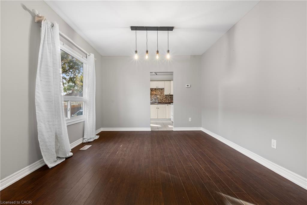 93 Sherwood Avenue Property Photo 8