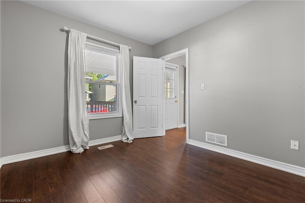 93 Sherwood Avenue Property Photo 13