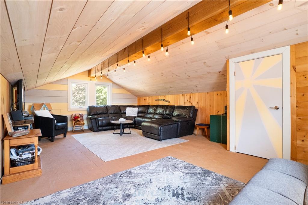 285 Mank Road Property Photo 33