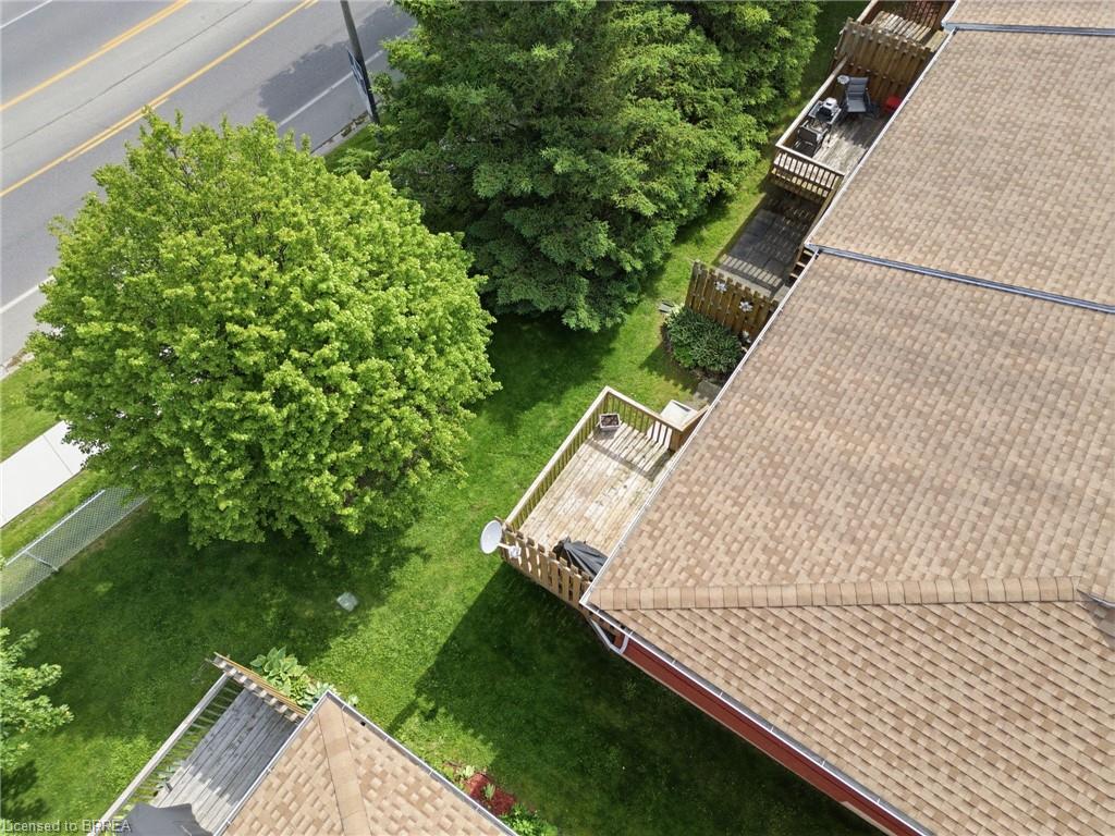 10-1 Buchanan Crescent Property Photo 28