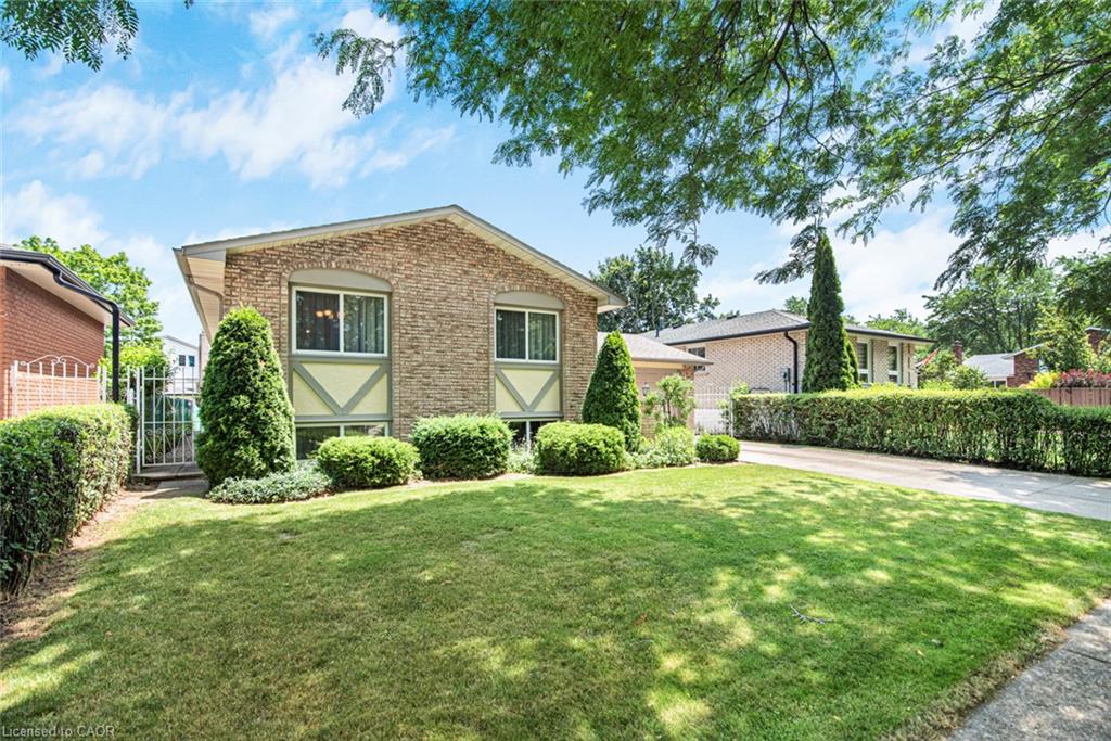 20 Birchlawn Drive Property Photo 3
