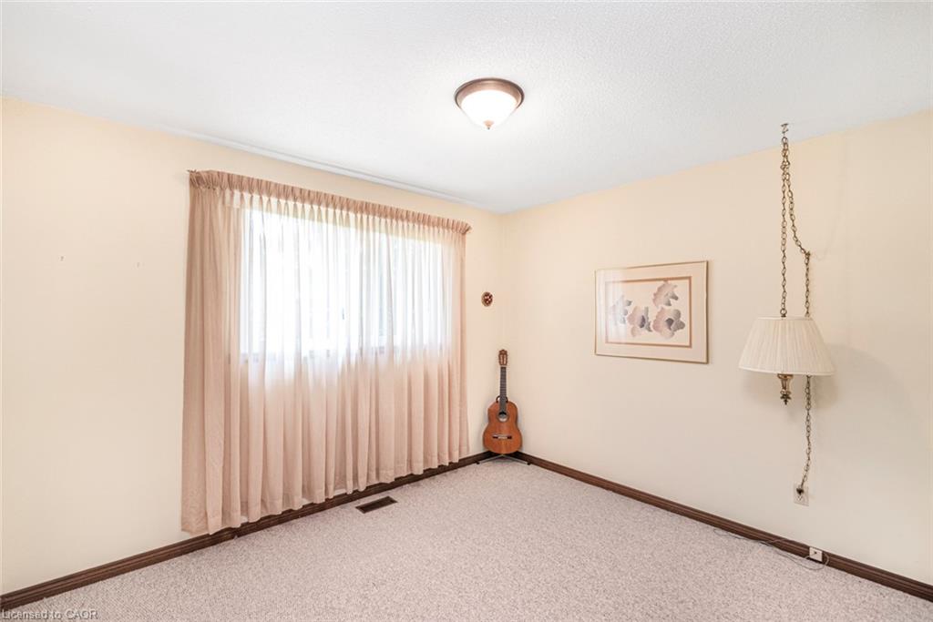 20 Birchlawn Drive Property Photo 22