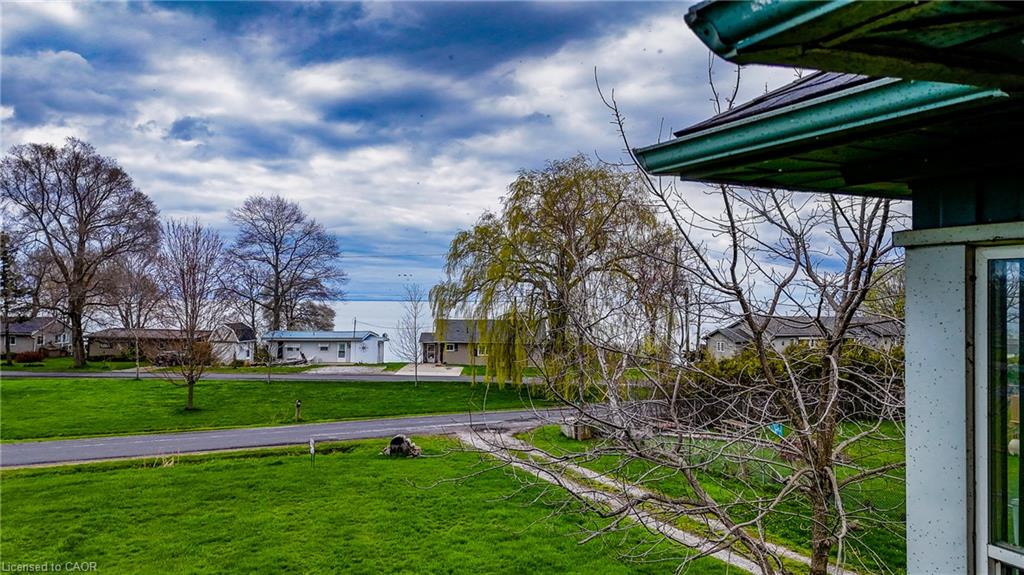 29 Old Lakeshore Road Property Photo 9