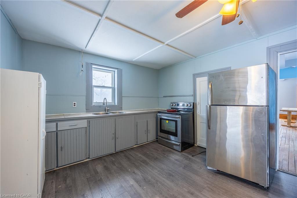 29 Old Lakeshore Road Property Photo 12