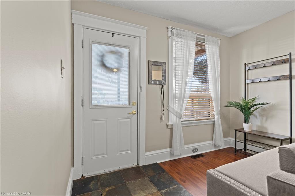 25 Mckinstry Street Property Photo 4