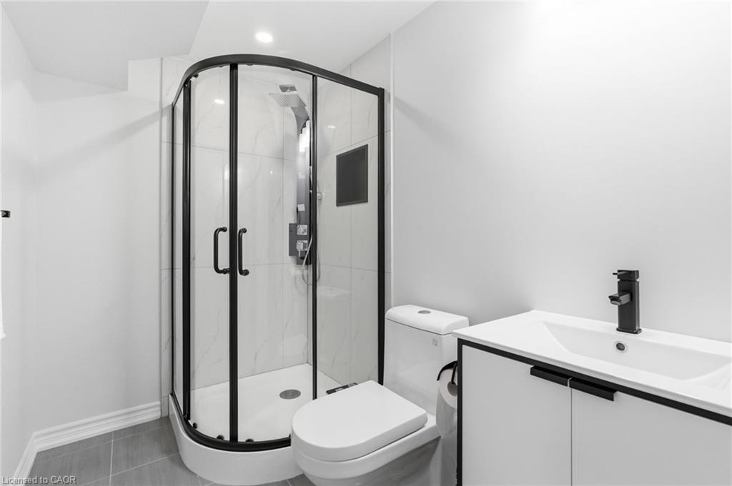 2241 Glazebrook Circle Property Photo 43