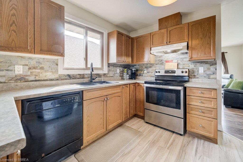 50 Dowden Avenue Property Photo 13