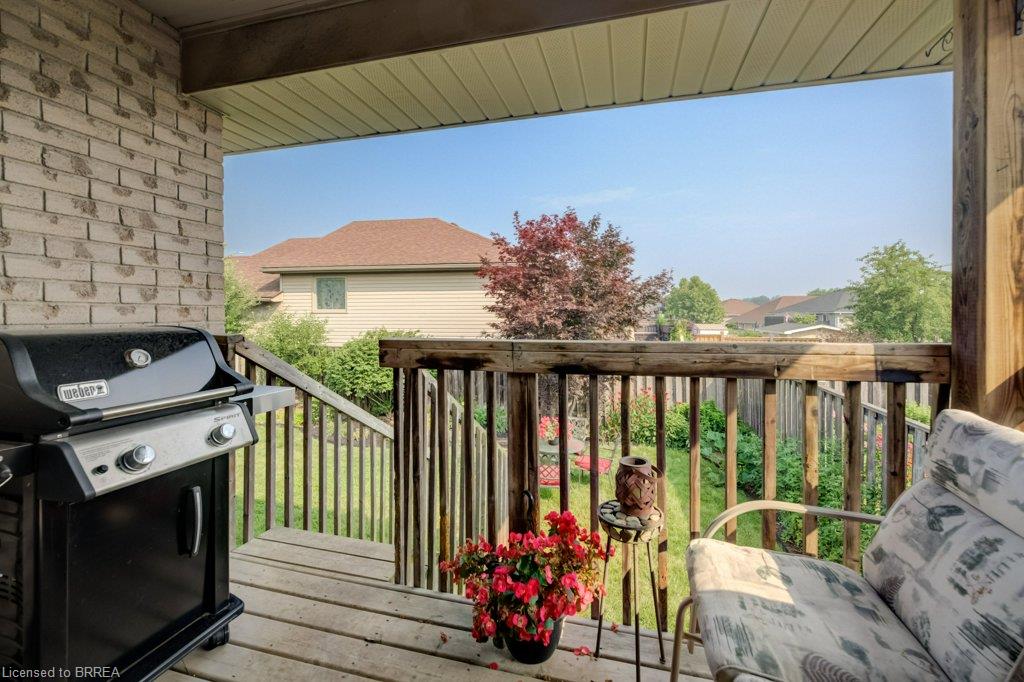 50 Dowden Avenue Property Photo 29