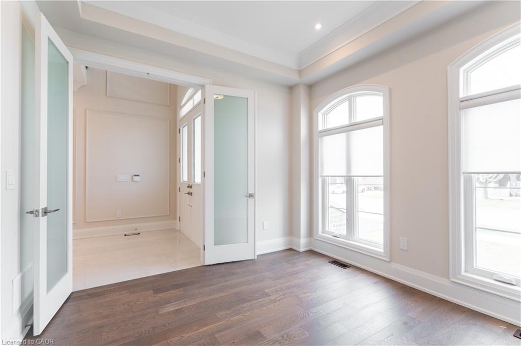 119 Jay Street Property Photo 4