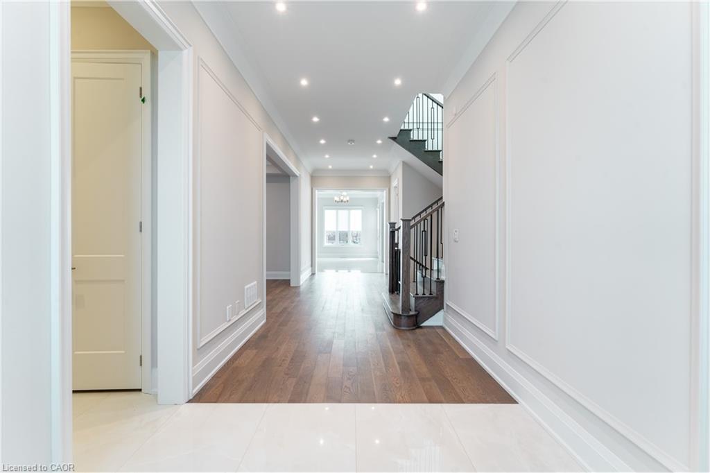 119 Jay Street Property Photo 7