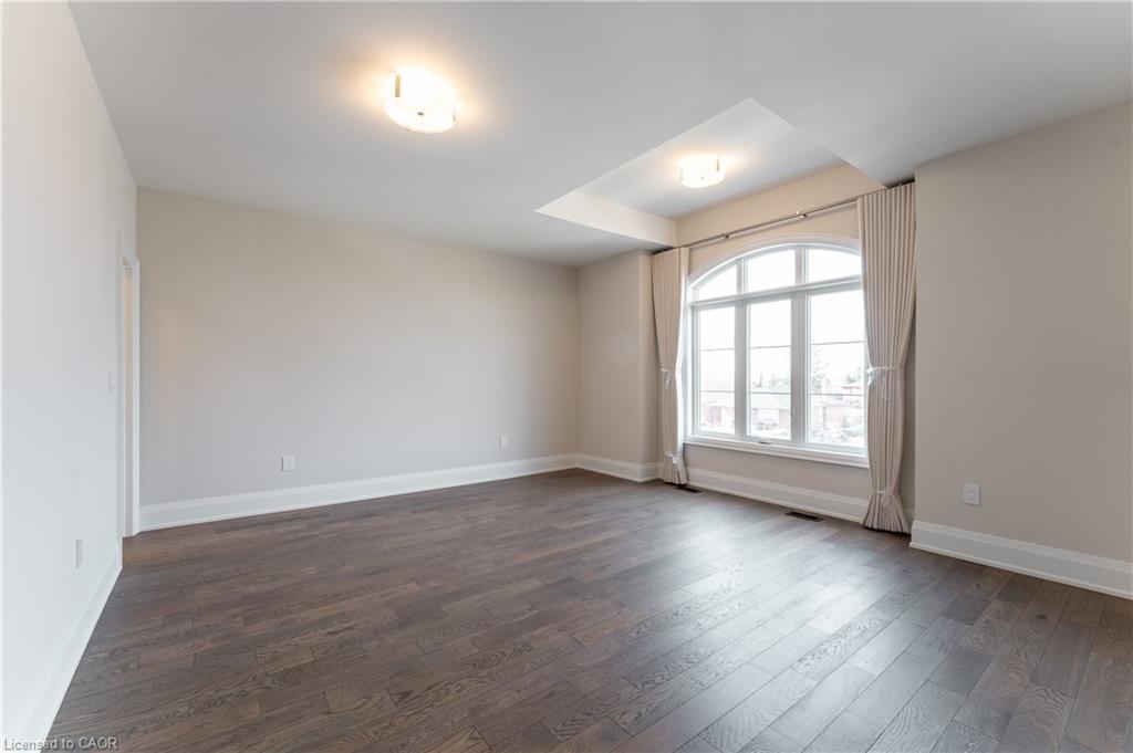 119 Jay Street Property Photo 15