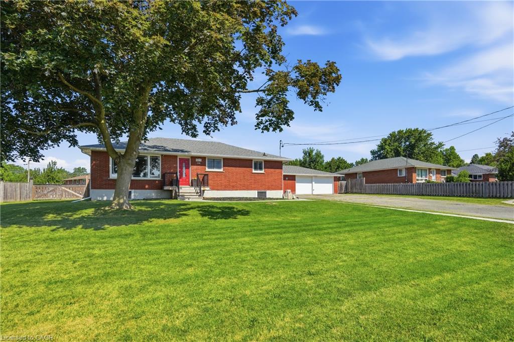 527 Walden Boulevard Property Photo 2