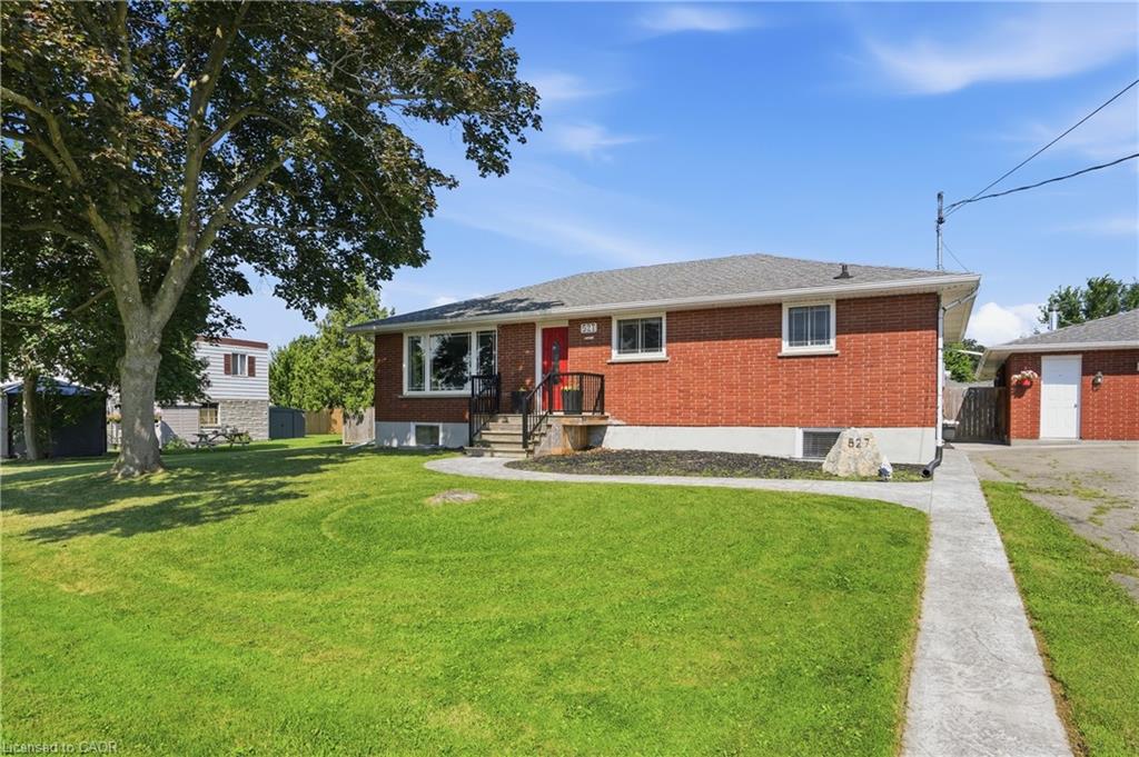 527 Walden Boulevard Property Photo 3