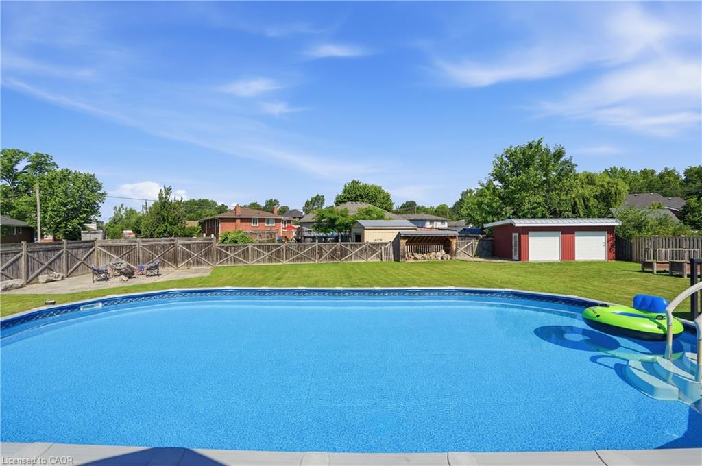 527 Walden Boulevard Property Photo 31