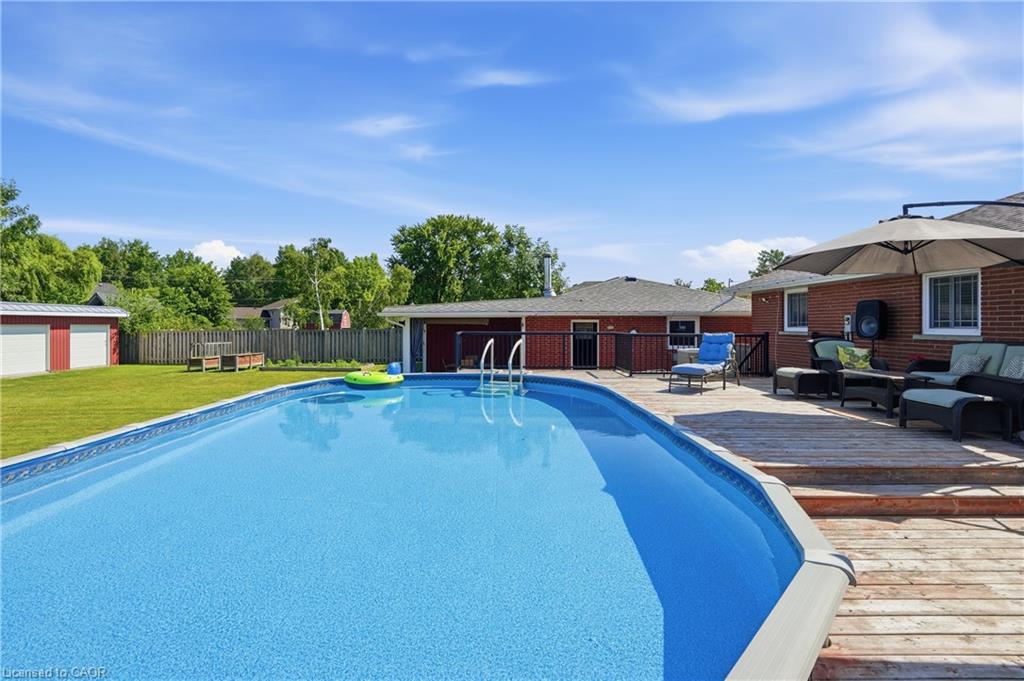 527 Walden Boulevard Property Photo 33