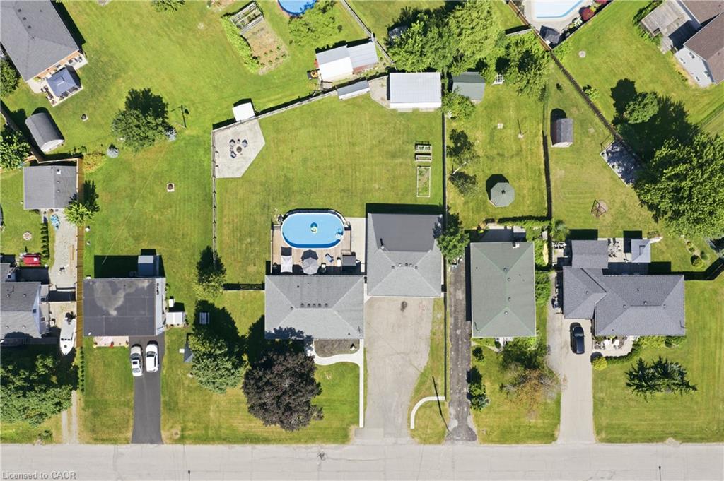527 Walden Boulevard Property Photo 43