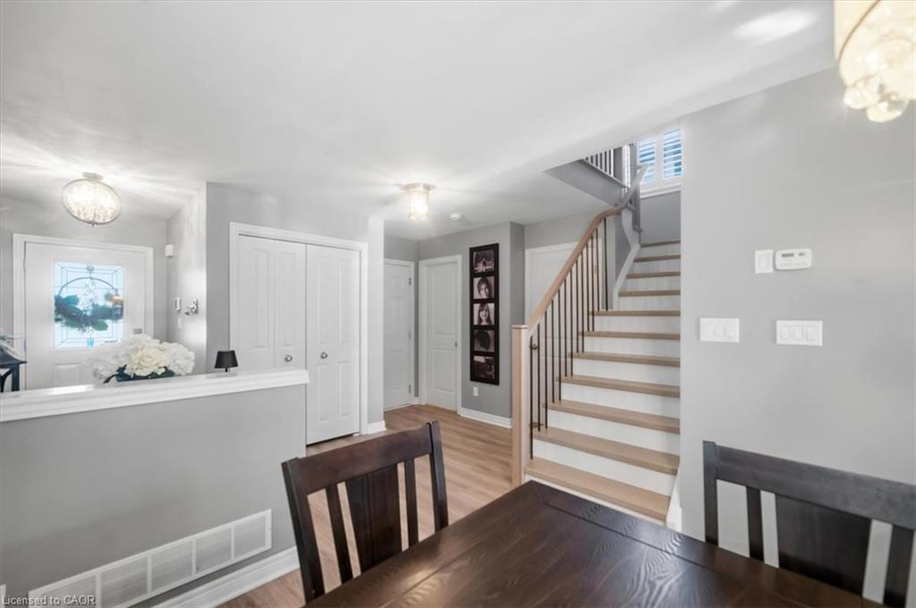 6063 Fausta Boulevard Property Photo 3