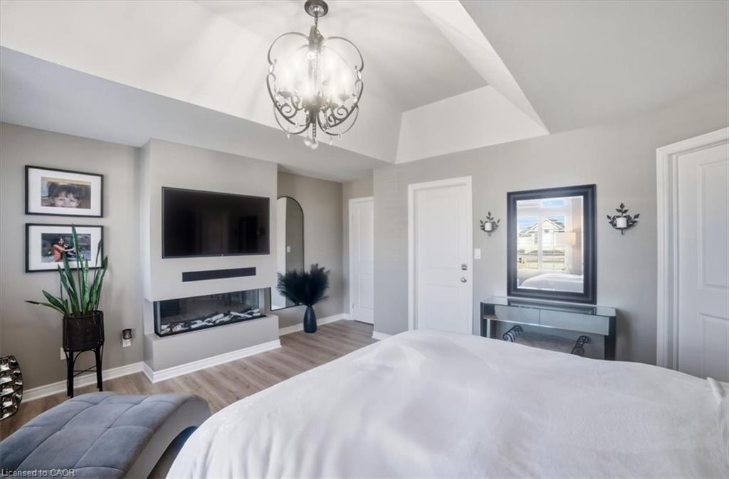 6063 Fausta Boulevard Property Photo 17