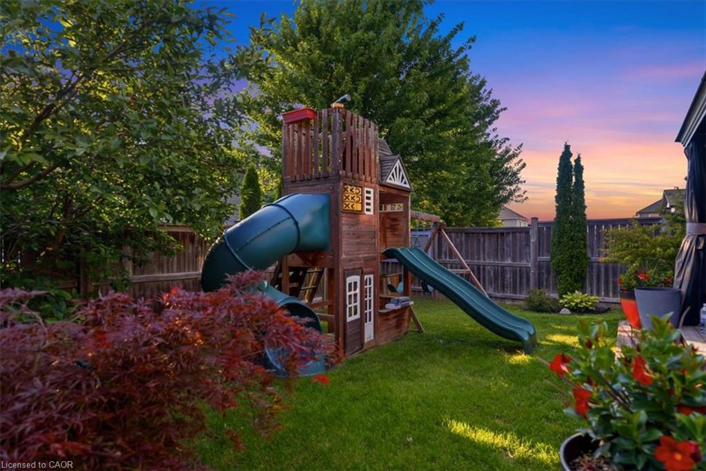 6063 Fausta Boulevard Property Photo 32