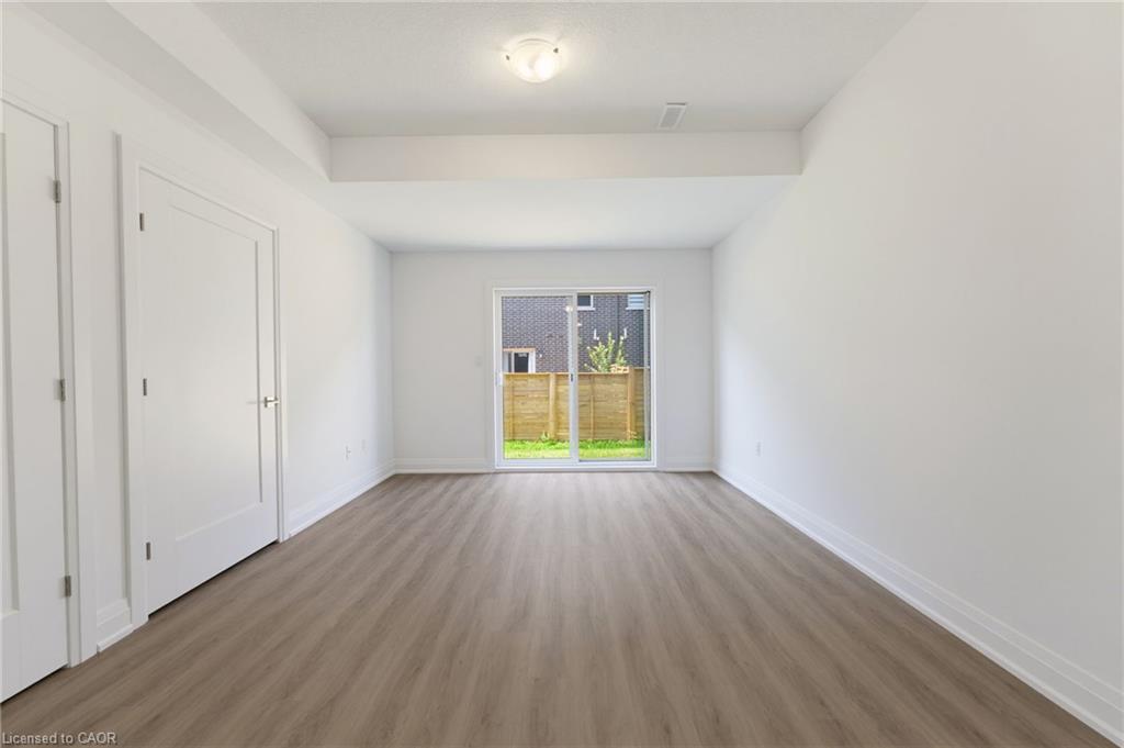10 Clear Valley Lane Property Photo 3