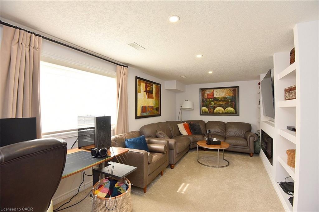 7-39 Panabaker Drive Property Photo 41