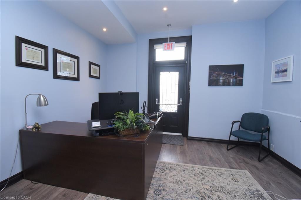 108 George Street Property Photo 17