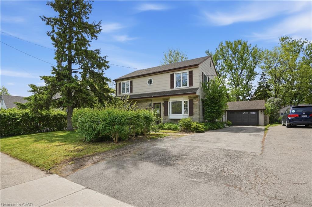 545 Mohawk Road W Property Photo 1